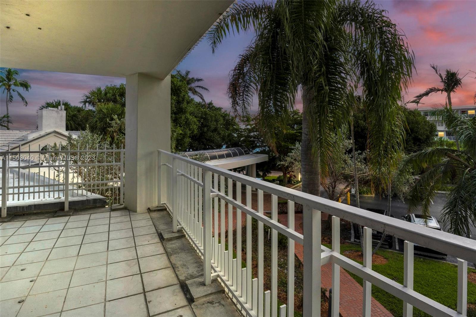 4000 Towerside Ter 302, Miami, Florida 33138, 3 Bedrooms Bedrooms, ,2 BathroomsBathrooms,Residential,For Sale,4000 Towerside Ter 302,A11503040