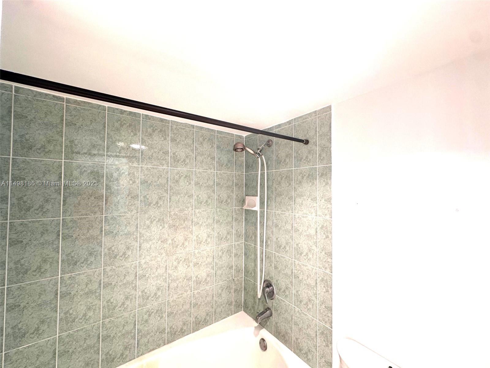 20355 NE 34th Ct 1521, Aventura, Florida 33180, 2 Bedrooms Bedrooms, ,2 BathroomsBathrooms,Residentiallease,For Rent,20355 NE 34th Ct 1521,A11498186