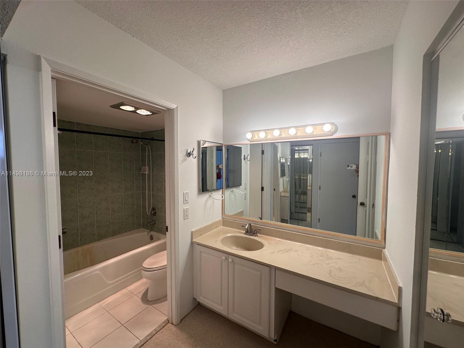 20355 NE 34th Ct 1521, Aventura, Florida 33180, 2 Bedrooms Bedrooms, ,2 BathroomsBathrooms,Residentiallease,For Rent,20355 NE 34th Ct 1521,A11498186