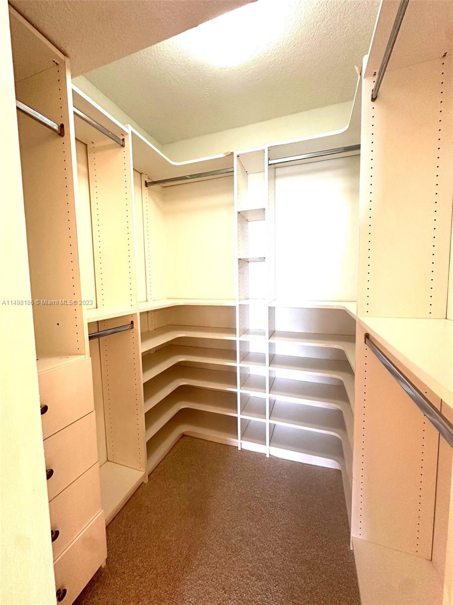 20355 NE 34th Ct 1521, Aventura, Florida 33180, 2 Bedrooms Bedrooms, ,2 BathroomsBathrooms,Residentiallease,For Rent,20355 NE 34th Ct 1521,A11498186