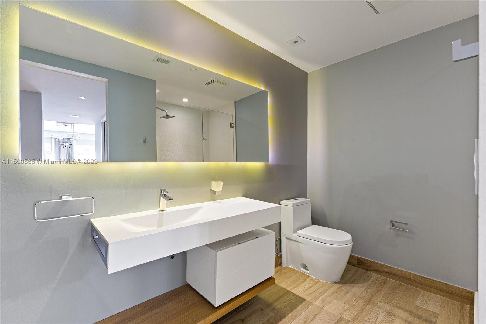 5211 Fisher Island Dr, Miami Beach, FL, 33109 United States, 4 Bedrooms Bedrooms, ,5 BathroomsBathrooms,Residential,For Sale,Fisher Island Dr,A11500565
