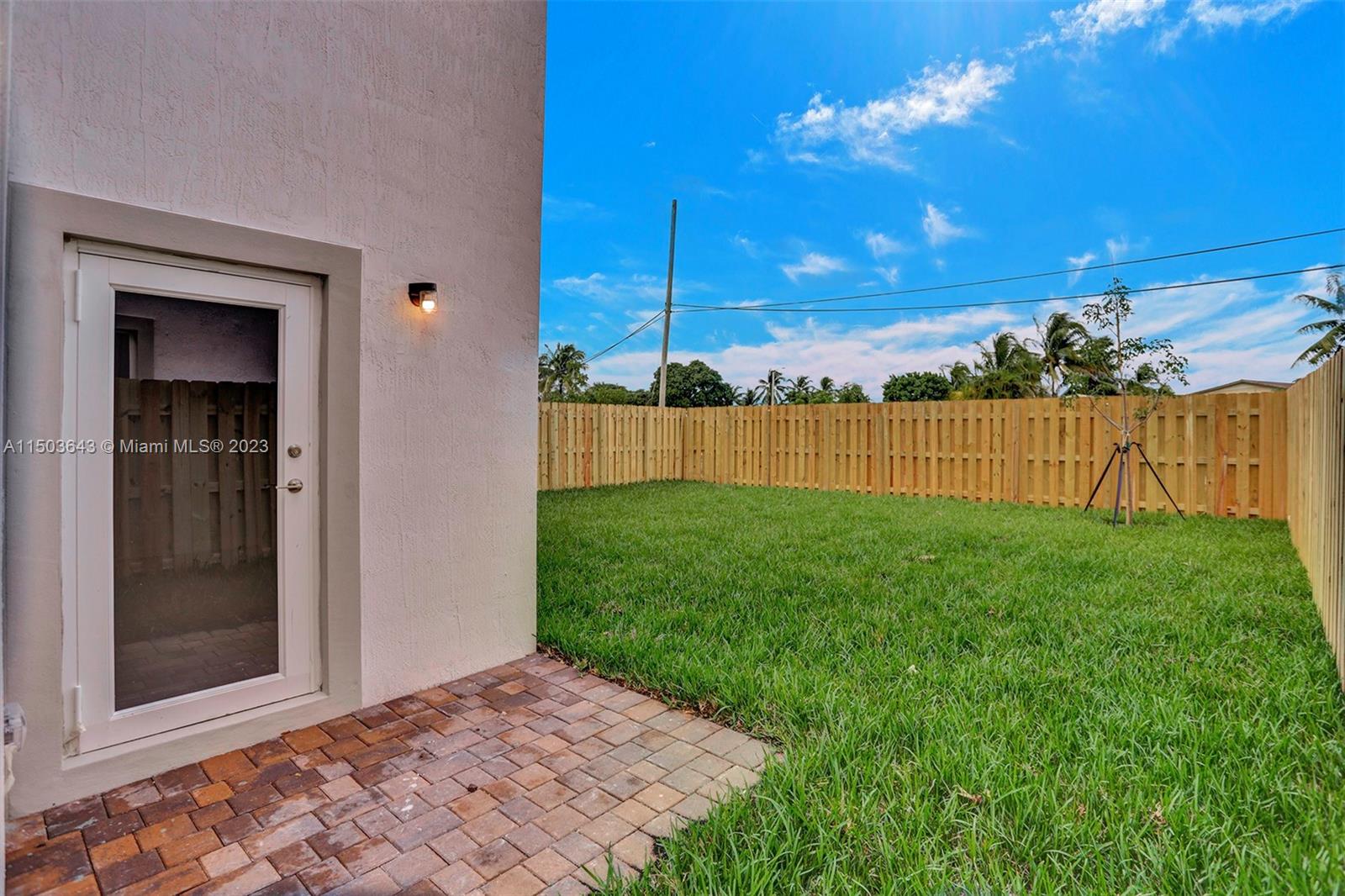 2411 NW 131 CIR 2411, Miami, Florida 33167, 3 Bedrooms Bedrooms, ,2 BathroomsBathrooms,Residentiallease,For Rent,2411 NW 131 CIR 2411,A11503643