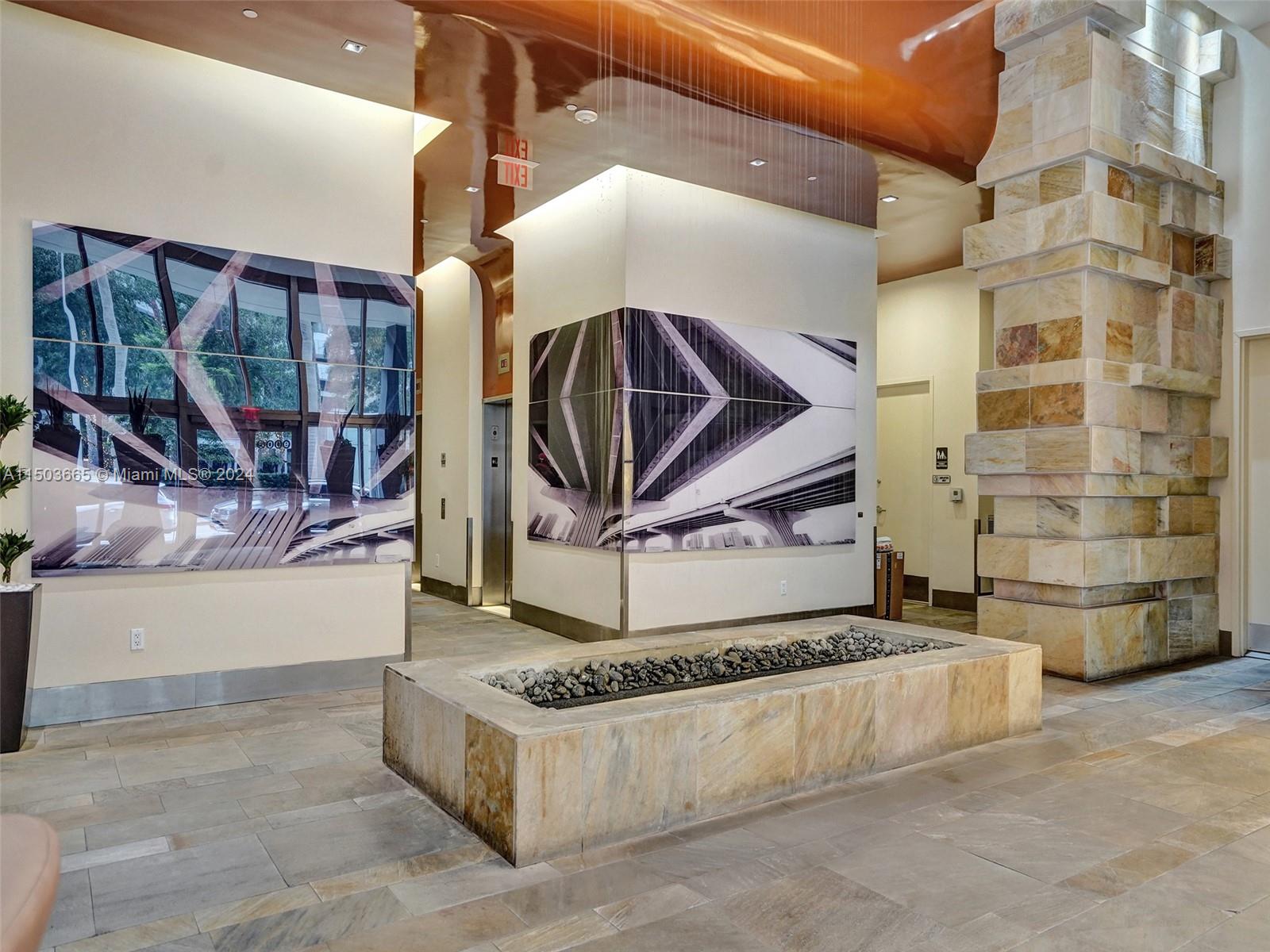 500 Brickell Ave 2106