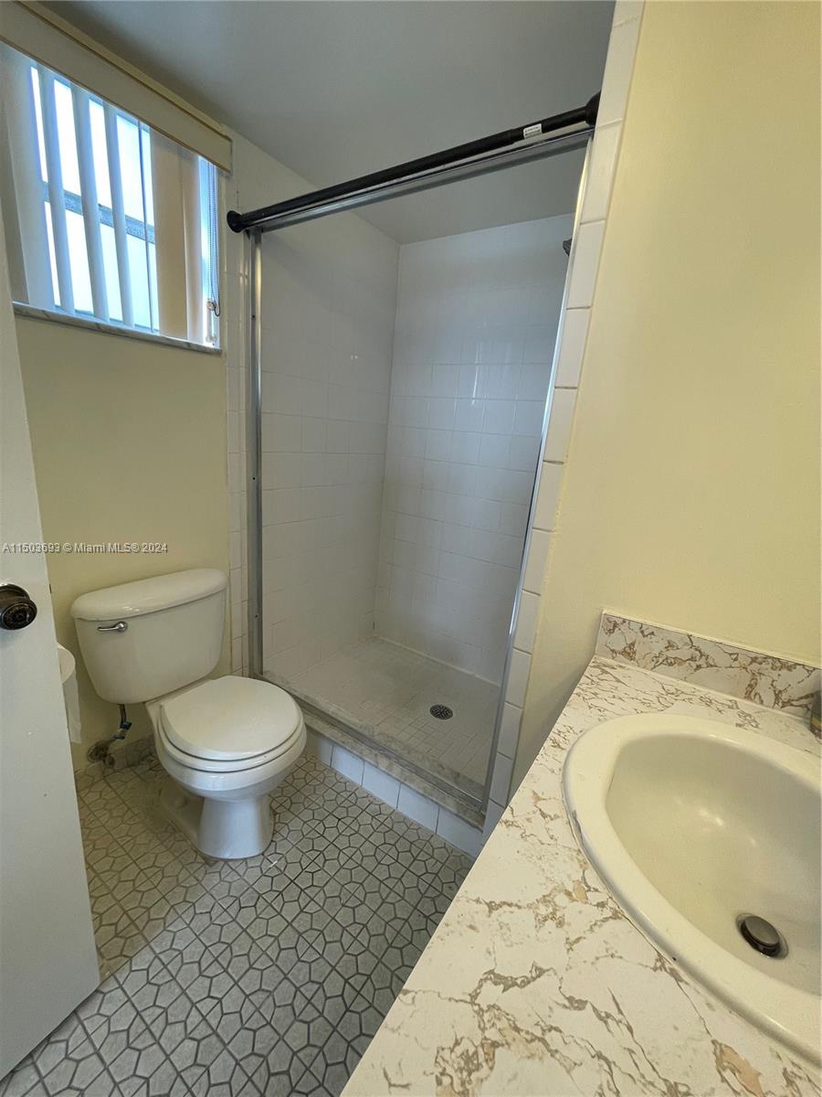 8435 Sunrise Lakes Blvd 312, Sunrise, Florida 33322, 2 Bedrooms Bedrooms, ,2 BathroomsBathrooms,Residentiallease,For Rent,8435 Sunrise Lakes Blvd 312,A11503693