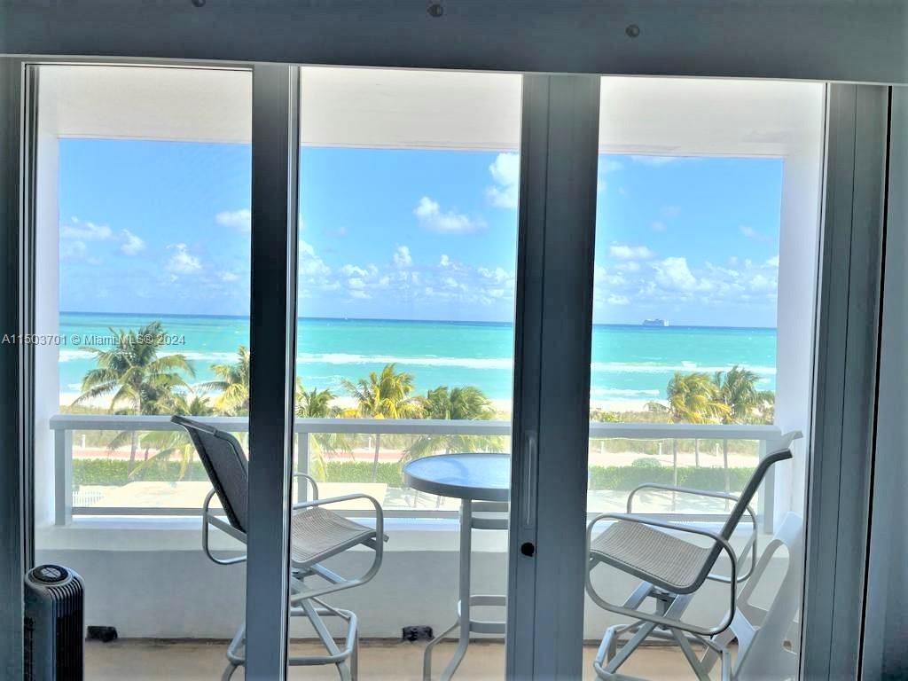 5005 Collins Ave 420, Miami Beach, Florida 33140, 1 Bedroom Bedrooms, ,2 BathroomsBathrooms,Residentiallease,For Rent,5005 Collins Ave 420,A11503701