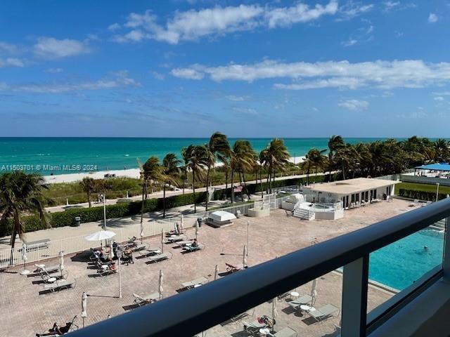 5005 Collins Ave 420, Miami Beach, Florida 33140, 1 Bedroom Bedrooms, ,2 BathroomsBathrooms,Residentiallease,For Rent,5005 Collins Ave 420,A11503701