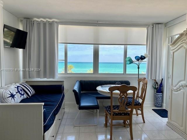 5005 Collins Ave 420, Miami Beach, Florida 33140, 1 Bedroom Bedrooms, ,2 BathroomsBathrooms,Residentiallease,For Rent,5005 Collins Ave 420,A11503701