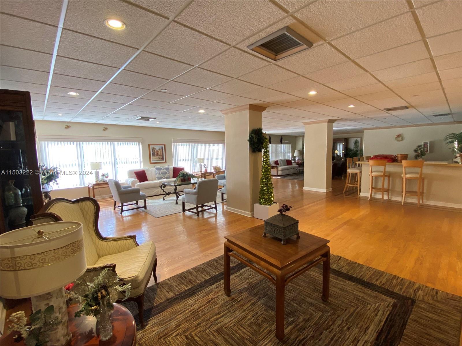 COVERED GARAGE PARKING