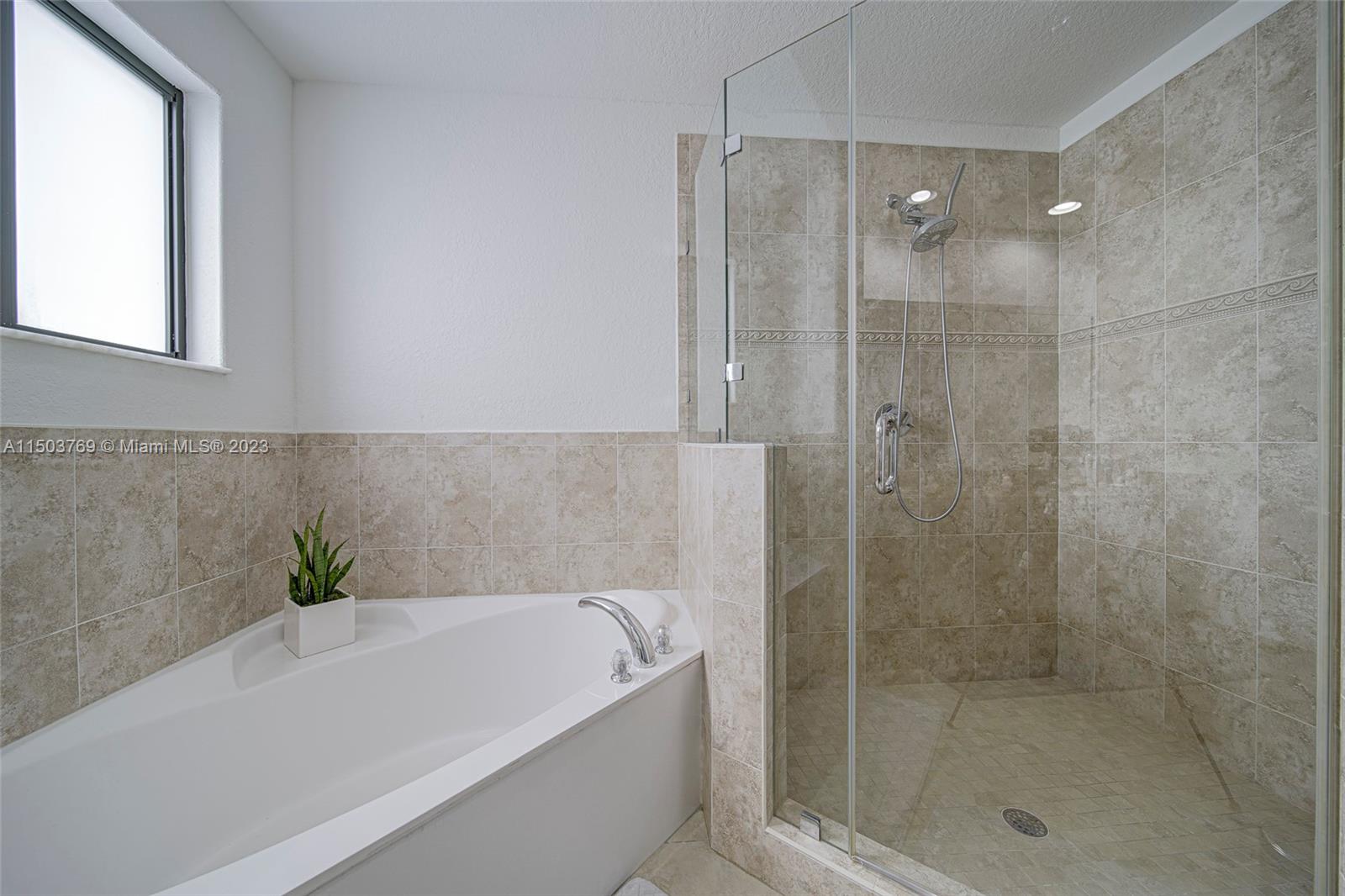4450 SW 164th Ave, Miami, Florida 33185, 5 Bedrooms Bedrooms, ,3 BathroomsBathrooms,Residential,For Sale,4450 SW 164th Ave,A11503769