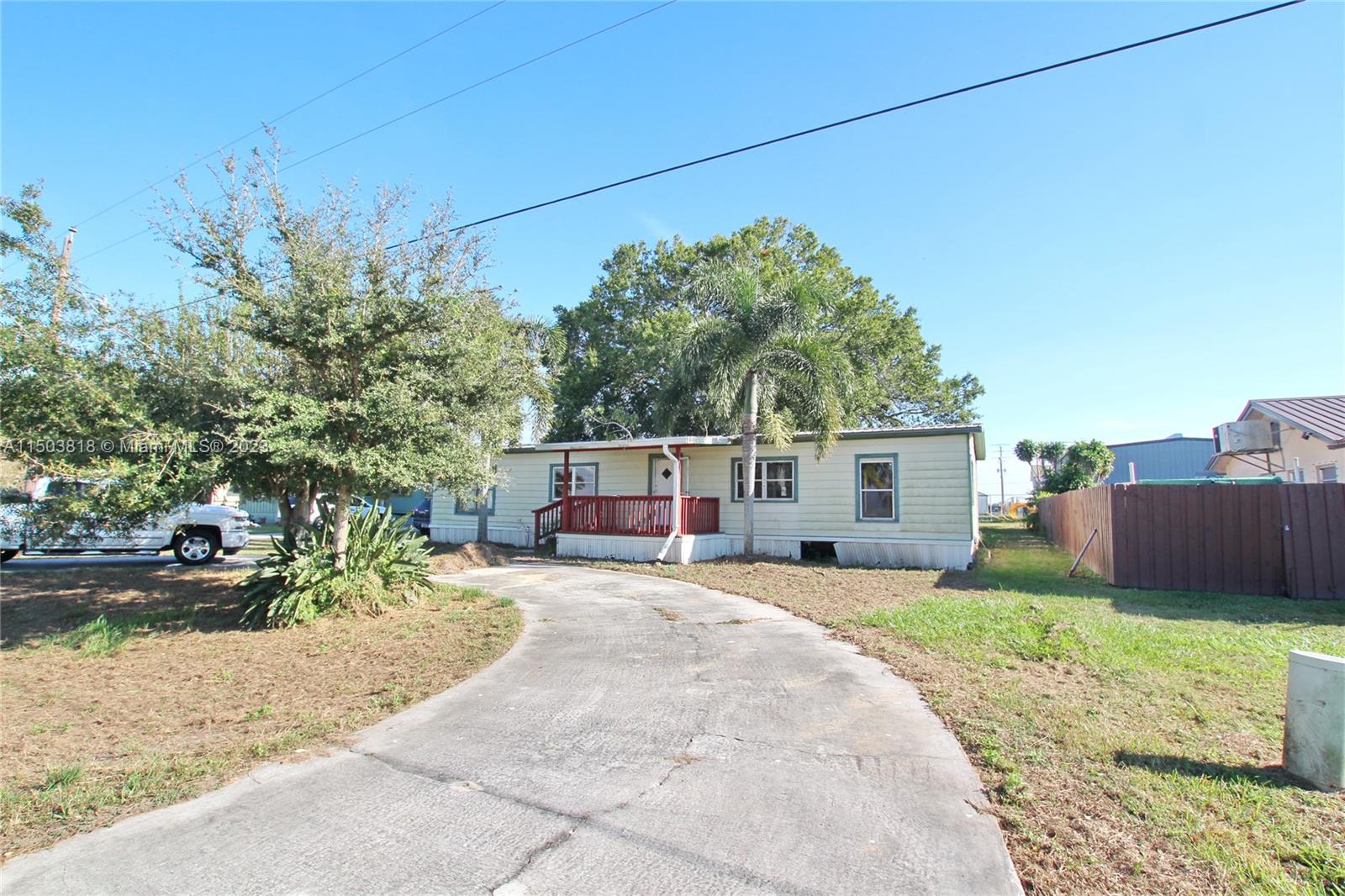 2318 38th Trail, Okeechobee, FL, 34974 United States, 3 Bedrooms Bedrooms, ,2 BathroomsBathrooms,Residential,For Sale,38th Trail,A11503818