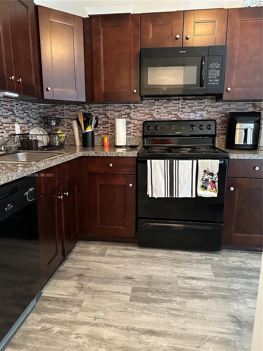 1161 15th St, Fort Lauderdale, FL, 33311 United States, 3 Bedrooms Bedrooms, ,2 BathroomsBathrooms,Residential,For Sale,15th St,A11503861