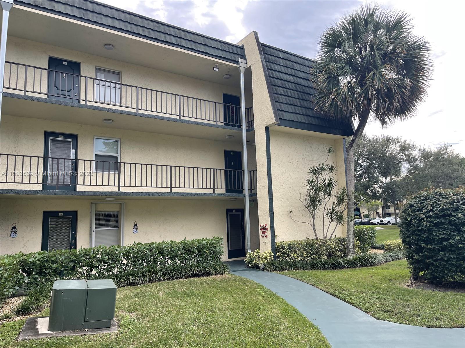 9070 Lime Bay Blvd 115, Tamarac, Florida 33321, 2 Bedrooms Bedrooms, ,2 BathroomsBathrooms,Residential,For Sale,9070 Lime Bay Blvd 115,A11503539