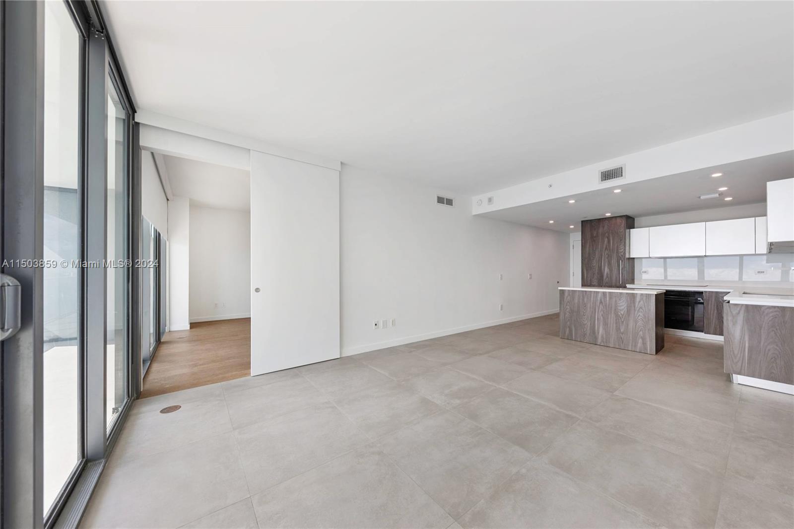 3131 NE 7th Ave 2005, Miami, Florida 33137, 2 Bedrooms Bedrooms, ,2 BathroomsBathrooms,Residential,For Sale,3131 NE 7th Ave 2005,A11503859