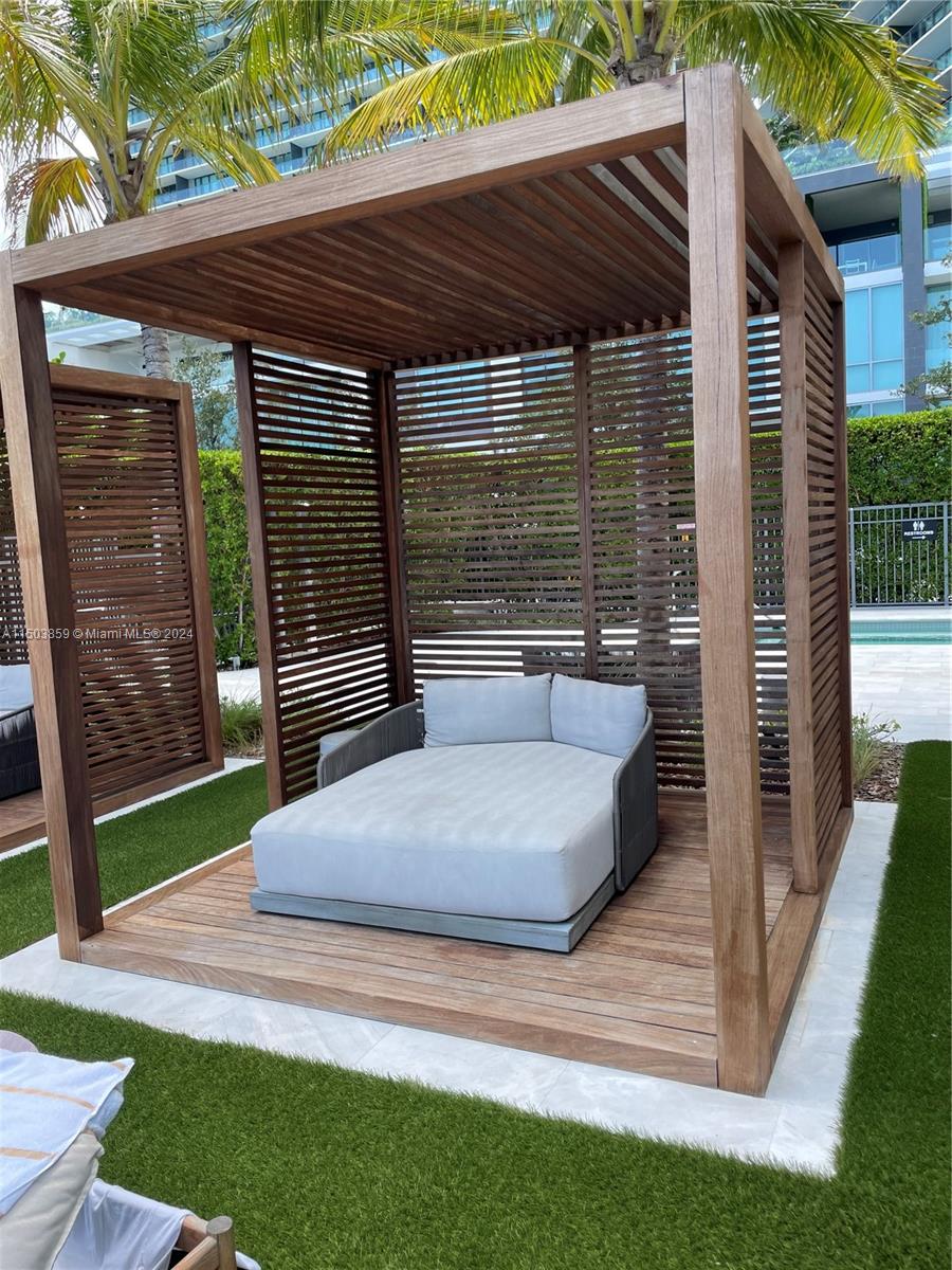 3131 NE 7th Ave 2005, Miami, Florida 33137, 2 Bedrooms Bedrooms, ,2 BathroomsBathrooms,Residential,For Sale,3131 NE 7th Ave 2005,A11503859