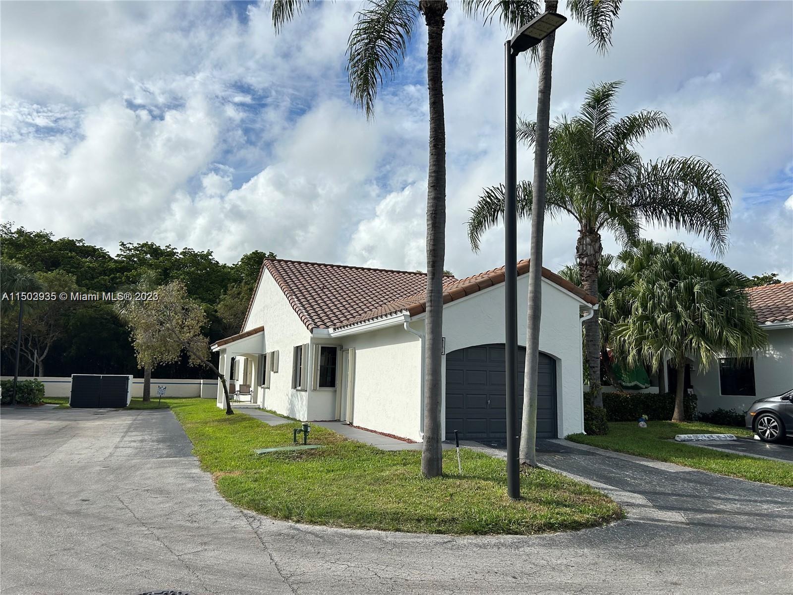 21220 Harbor Way 221-22, Aventura, Florida 33180, 3 Bedrooms Bedrooms, ,2 BathroomsBathrooms,Residentiallease,For Rent,21220 Harbor Way 221-22,A11503935