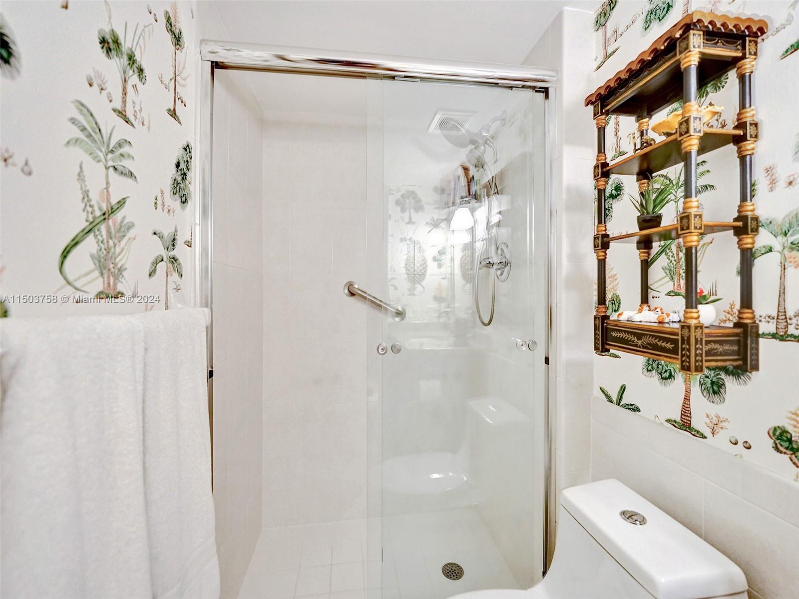 3050 47th Ct, Fort Lauderdale, FL, 33308 United States, 2 Bedrooms Bedrooms, ,2 BathroomsBathrooms,Residential,For Sale,47th Ct,A11503758