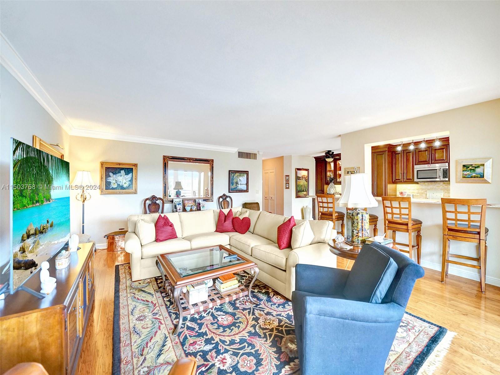 3050 47th Ct, Fort Lauderdale, FL, 33308 United States, 2 Bedrooms Bedrooms, ,2 BathroomsBathrooms,Residential,For Sale,47th Ct,A11503758