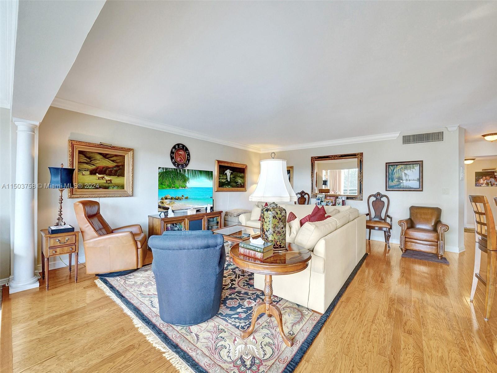 3050 47th Ct, Fort Lauderdale, FL, 33308 United States, 2 Bedrooms Bedrooms, ,2 BathroomsBathrooms,Residential,For Sale,47th Ct,A11503758