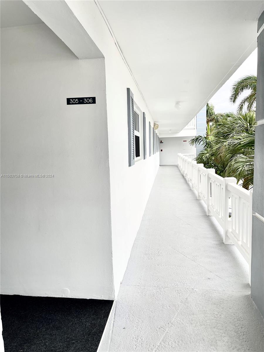 3050 47th Ct, Fort Lauderdale, FL, 33308 United States, 2 Bedrooms Bedrooms, ,2 BathroomsBathrooms,Residential,For Sale,47th Ct,A11503758