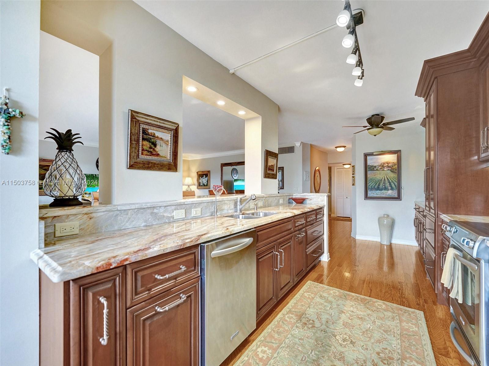 3050 47th Ct, Fort Lauderdale, FL, 33308 United States, 2 Bedrooms Bedrooms, ,2 BathroomsBathrooms,Residential,For Sale,47th Ct,A11503758