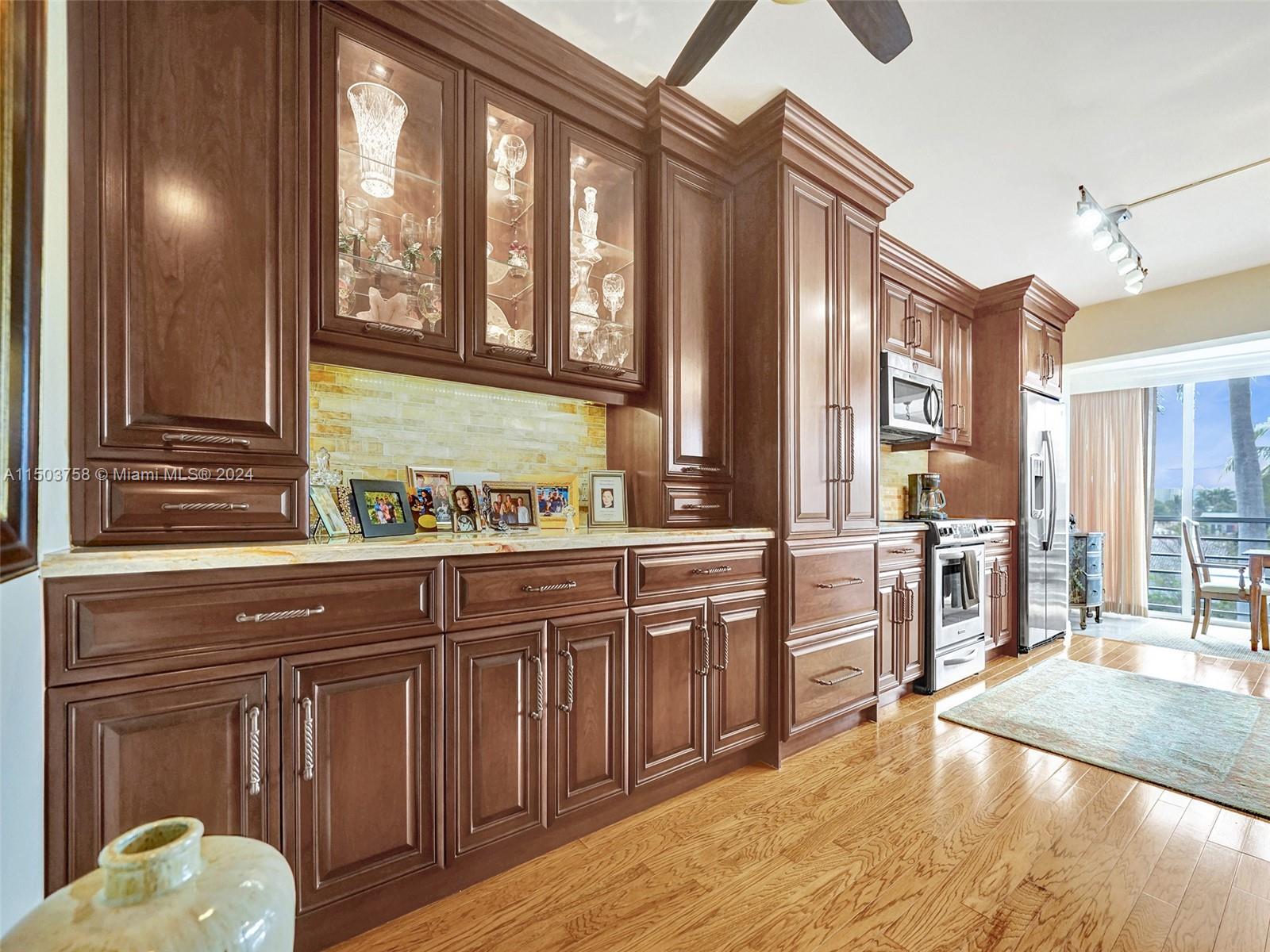 3050 47th Ct, Fort Lauderdale, FL, 33308 United States, 2 Bedrooms Bedrooms, ,2 BathroomsBathrooms,Residential,For Sale,47th Ct,A11503758