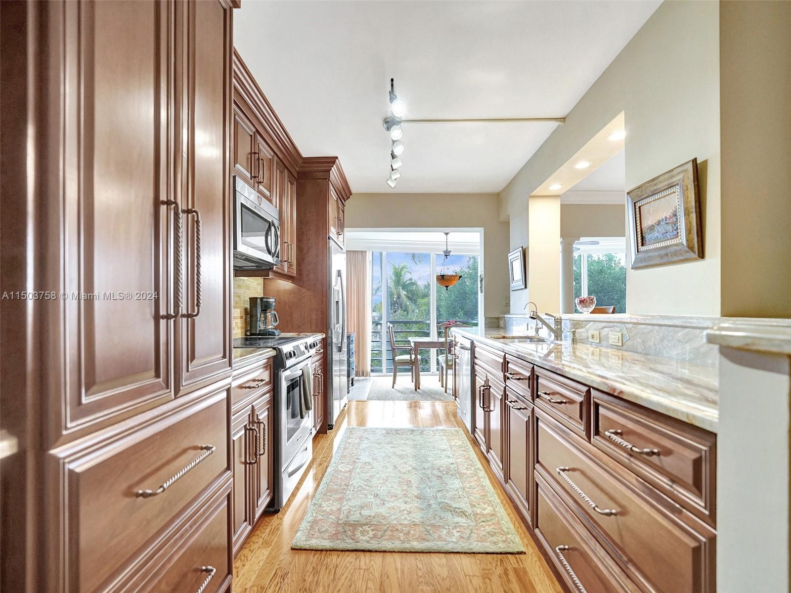 3050 47th Ct, Fort Lauderdale, FL, 33308 United States, 2 Bedrooms Bedrooms, ,2 BathroomsBathrooms,Residential,For Sale,47th Ct,A11503758