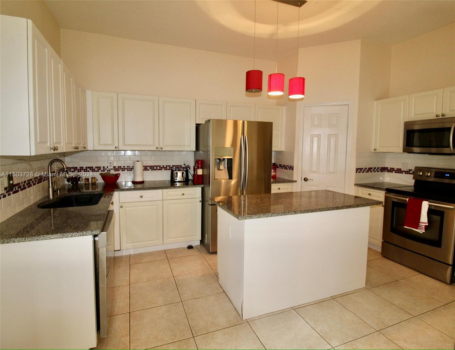 2416 SE 19th Ct #2416, Homestead, Florida 33035, 3 Bedrooms Bedrooms, ,2 BathroomsBathrooms,Residential,For Sale,2416 SE 19th Ct #2416,A11503728
