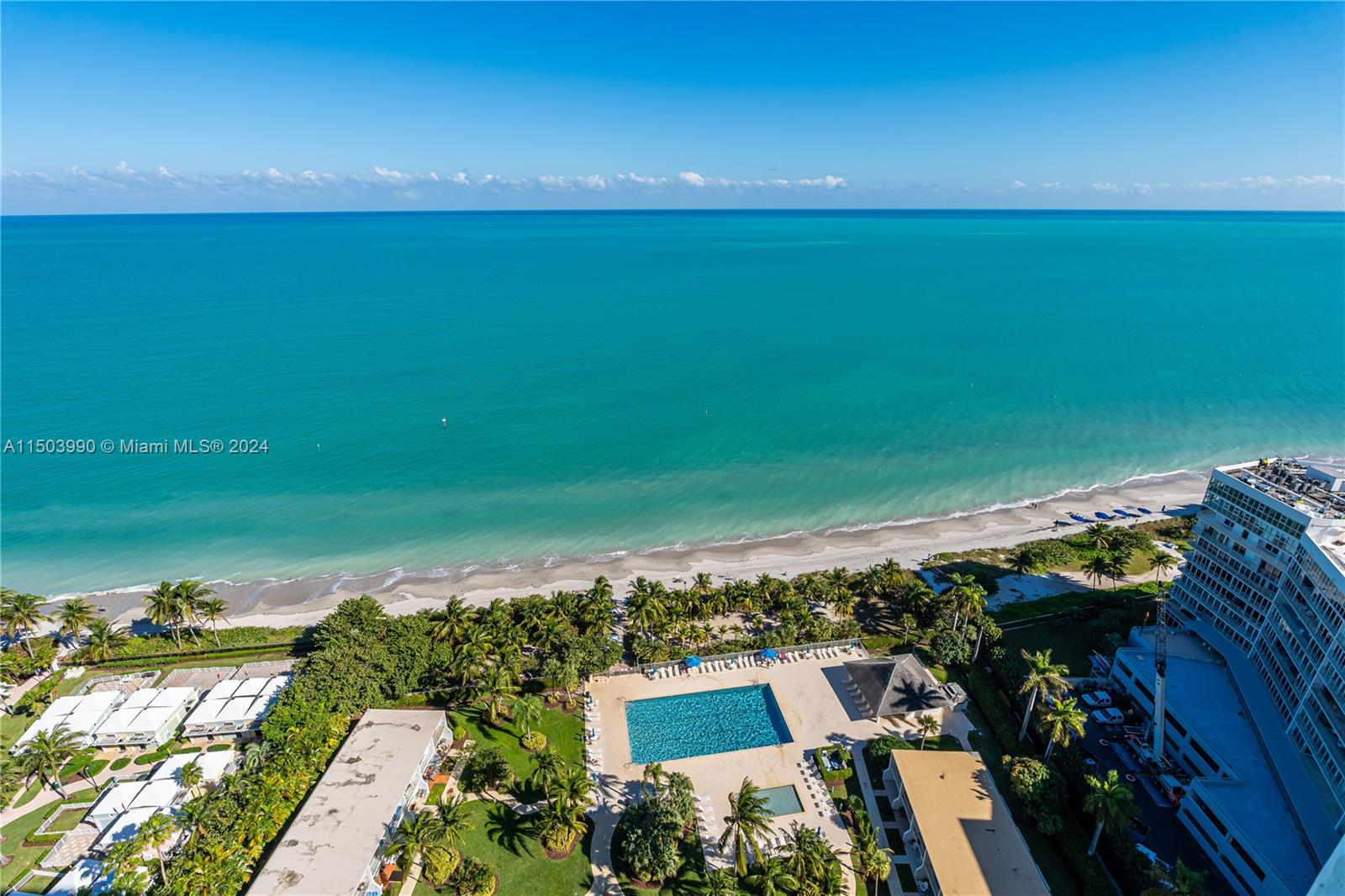 881 Ocean Dr 27D, Key Biscayne, Florida 33149, 2 Bedrooms Bedrooms, ,2 BathroomsBathrooms,Residentiallease,For Rent,881 Ocean Dr 27D,A11503990