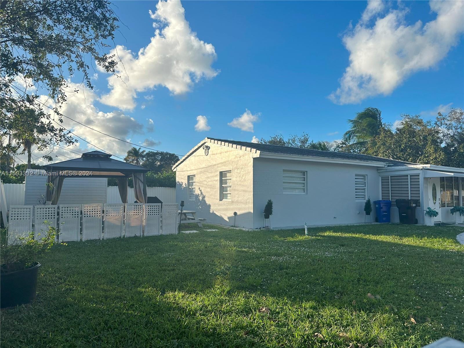17080 NE 1st Ave, North Miami Beach, Florida 33162, 4 Bedrooms Bedrooms, ,2 BathroomsBathrooms,Residentiallease,For Rent,17080 NE 1st Ave,A11503332