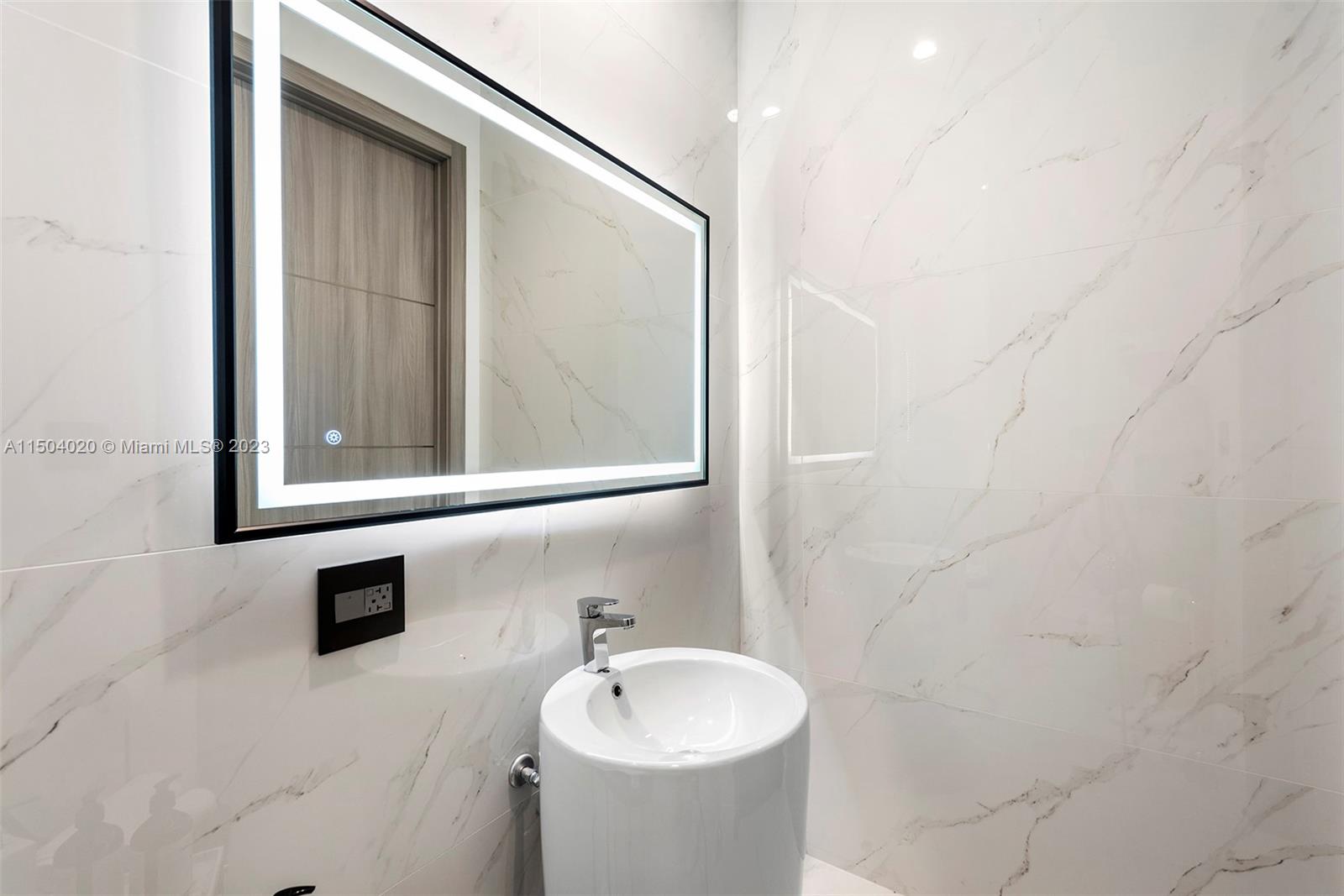 775 NE 77th Ter, Miami, Florida 33138, 6 Bedrooms Bedrooms, ,6 BathroomsBathrooms,Residential,For Sale,775 NE 77th Ter,A11504020