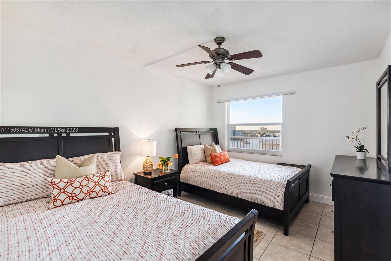 121 Golden Isles Dr 802, Hallandale Beach, Florida 33009, 2 Bedrooms Bedrooms, ,2 BathroomsBathrooms,Residential,For Sale,121 Golden Isles Dr 802,A11503742