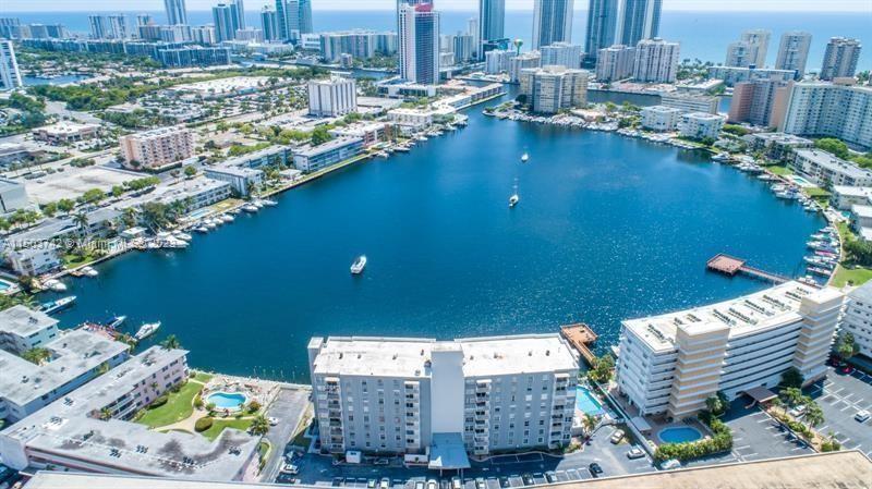 121 Golden Isles Dr 802, Hallandale Beach, Florida 33009, 2 Bedrooms Bedrooms, ,2 BathroomsBathrooms,Residential,For Sale,121 Golden Isles Dr 802,A11503742
