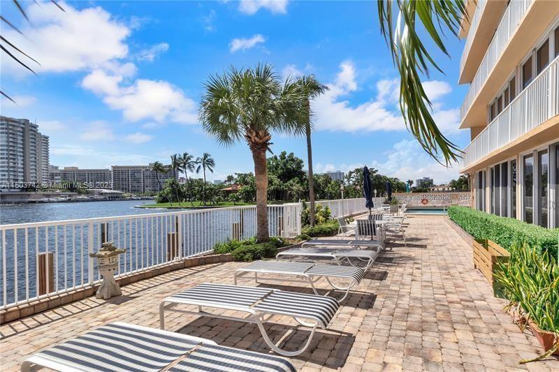 121 Golden Isles Dr 802, Hallandale Beach, Florida 33009, 2 Bedrooms Bedrooms, ,2 BathroomsBathrooms,Residential,For Sale,121 Golden Isles Dr 802,A11503742