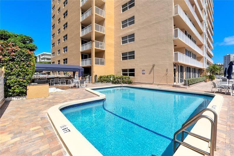 121 Golden Isles Dr 802, Hallandale Beach, Florida 33009, 2 Bedrooms Bedrooms, ,2 BathroomsBathrooms,Residential,For Sale,121 Golden Isles Dr 802,A11503742