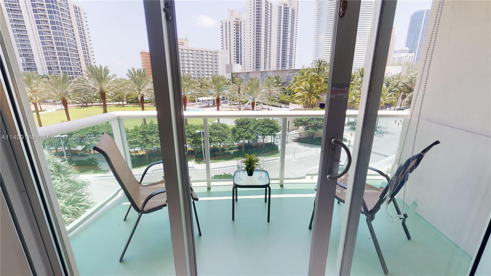 19370 Collins Ave, Sunny Isles Beach, FL, 33160 United States, 1 Bedroom Bedrooms, ,1 BathroomBathrooms,Residential,For Sale,Collins Ave,A11499186