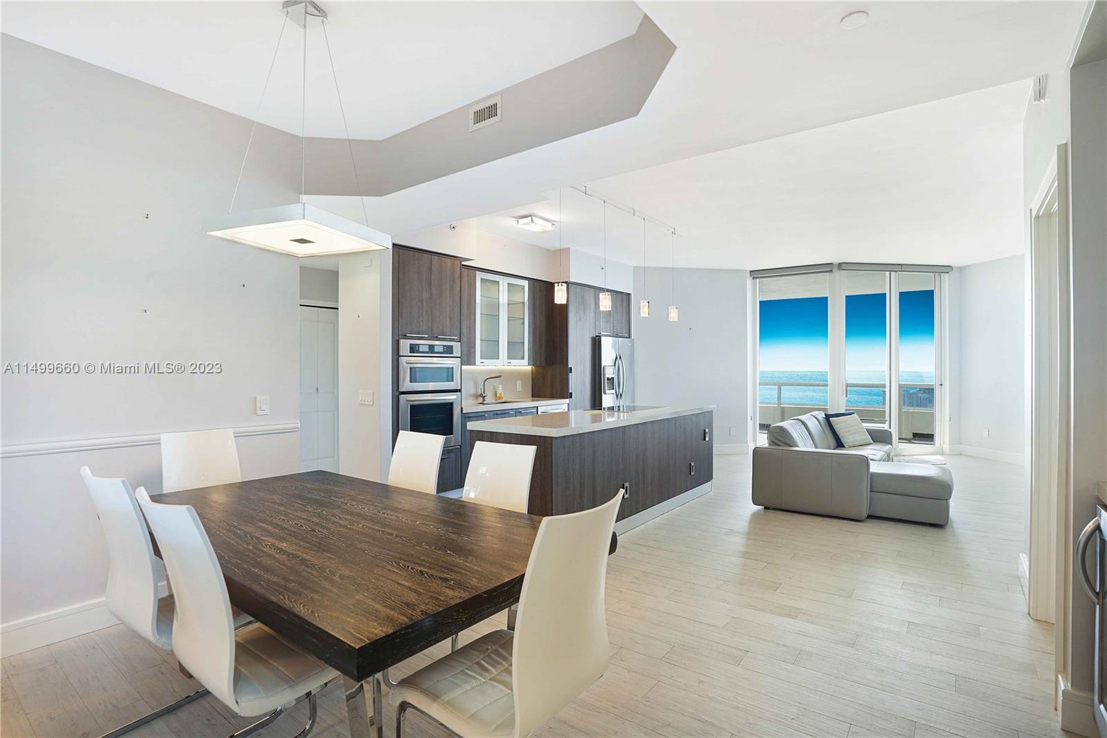 4775 COLLINS AV PH4104, Miami Beach, Florida 33140, 2 Bedrooms Bedrooms, ,2 BathroomsBathrooms,Residential,For Sale,4775 COLLINS AV PH4104,A11499660