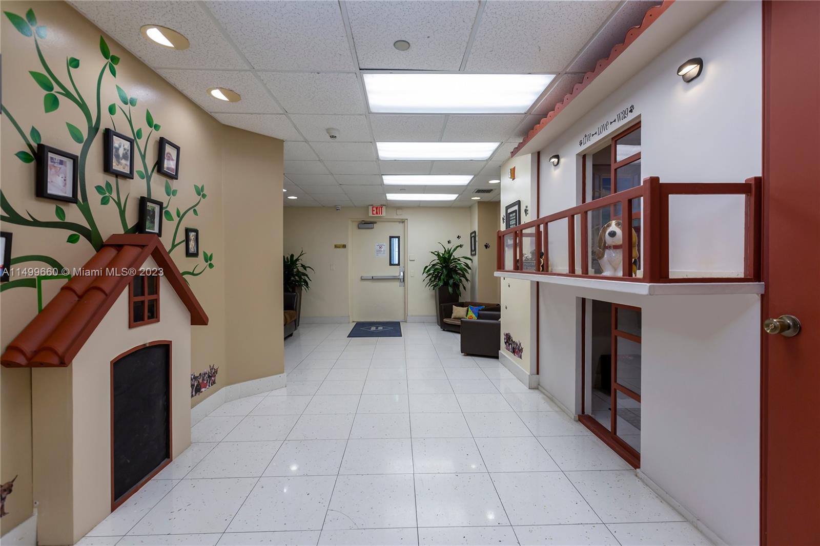 4775 COLLINS AV PH4104, Miami Beach, Florida 33140, 2 Bedrooms Bedrooms, ,2 BathroomsBathrooms,Residential,For Sale,4775 COLLINS AV PH4104,A11499660