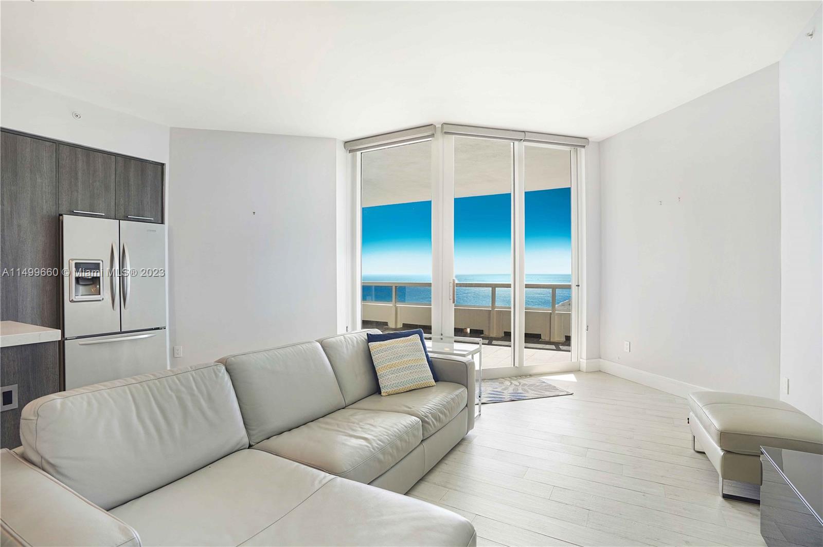4775 COLLINS AV PH4104, Miami Beach, Florida 33140, 2 Bedrooms Bedrooms, ,2 BathroomsBathrooms,Residential,For Sale,4775 COLLINS AV PH4104,A11499660
