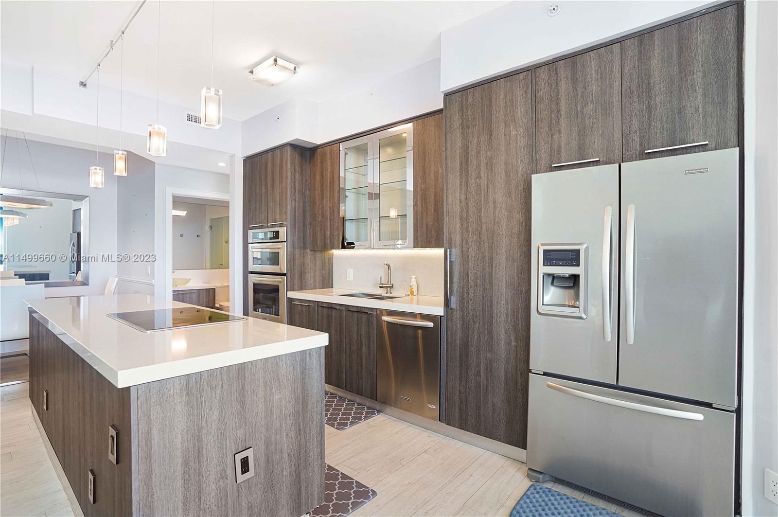 4775 COLLINS AV PH4104, Miami Beach, Florida 33140, 2 Bedrooms Bedrooms, ,2 BathroomsBathrooms,Residential,For Sale,4775 COLLINS AV PH4104,A11499660