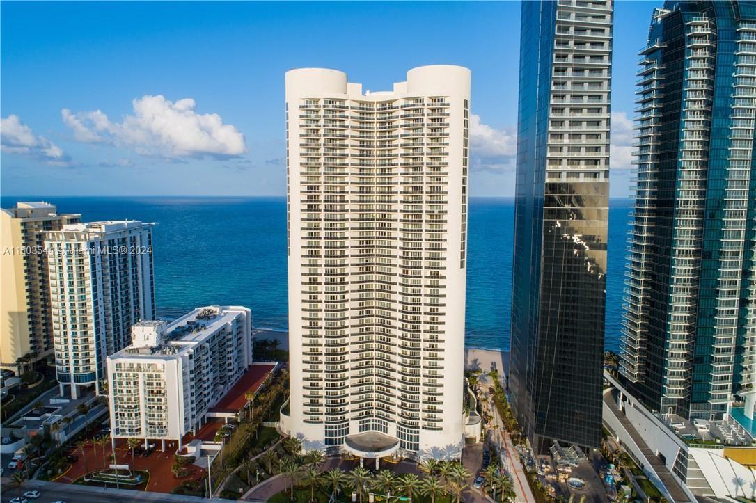 17201  Collins Ave #1704 For Sale A11503544, FL