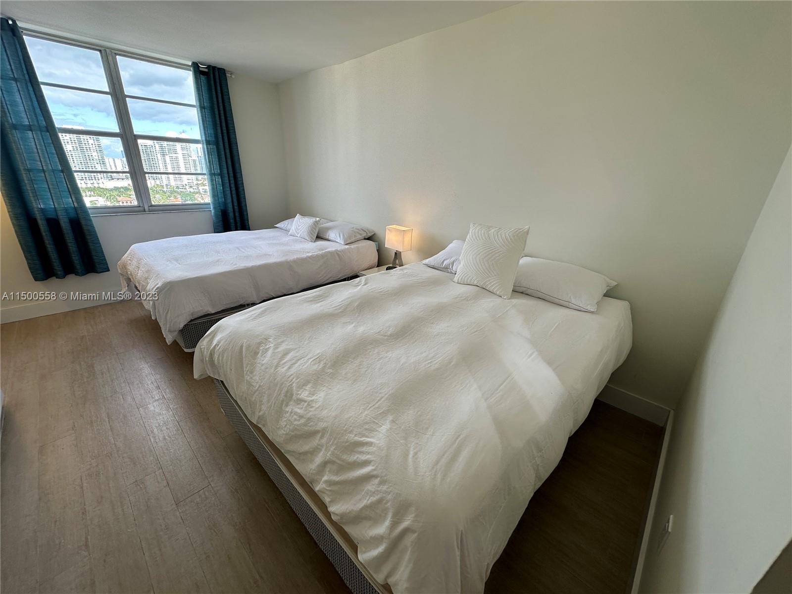 500 Bayview Dr 1725, Sunny Isles Beach, Florida 33160, 1 Bedroom Bedrooms, ,1 BathroomBathrooms,Residential,For Sale,500 Bayview Dr 1725,A11500558
