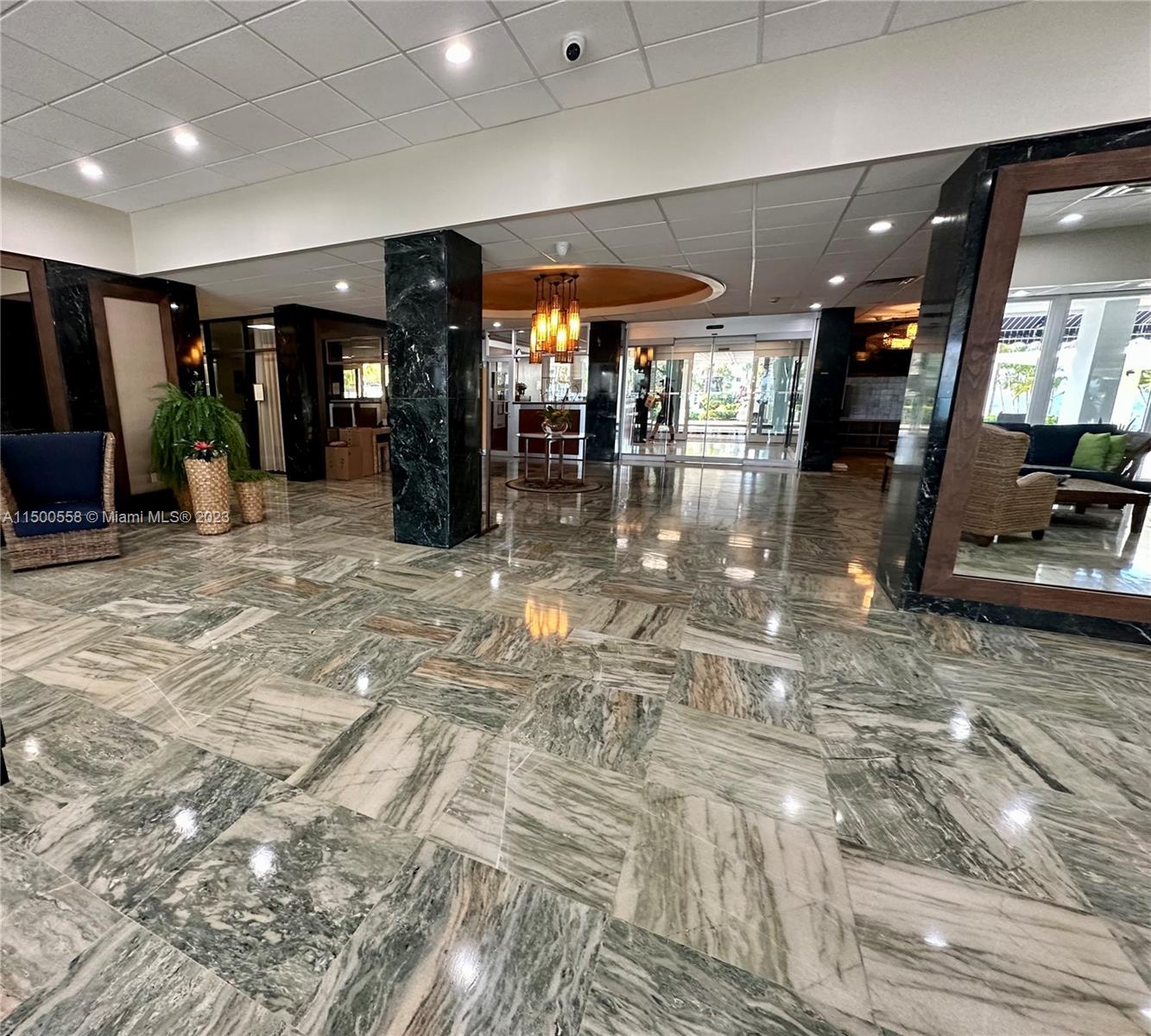 500 Bayview Dr 1725, Sunny Isles Beach, Florida 33160, 1 Bedroom Bedrooms, ,1 BathroomBathrooms,Residential,For Sale,500 Bayview Dr 1725,A11500558