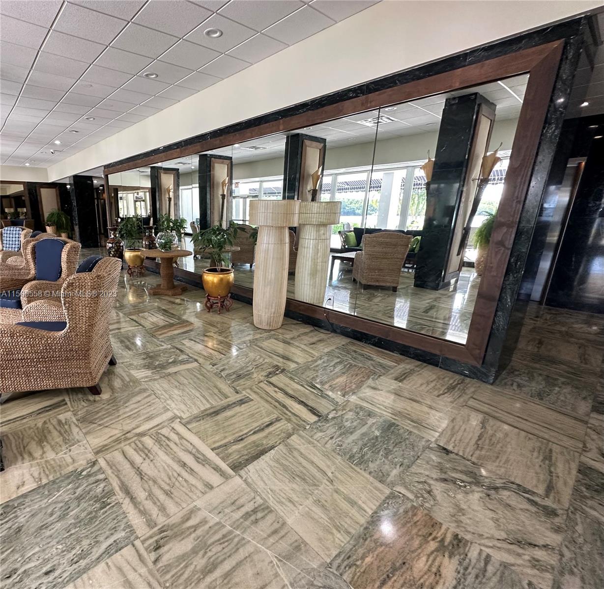 500 Bayview Dr 1725, Sunny Isles Beach, Florida 33160, 1 Bedroom Bedrooms, ,1 BathroomBathrooms,Residential,For Sale,500 Bayview Dr 1725,A11500558