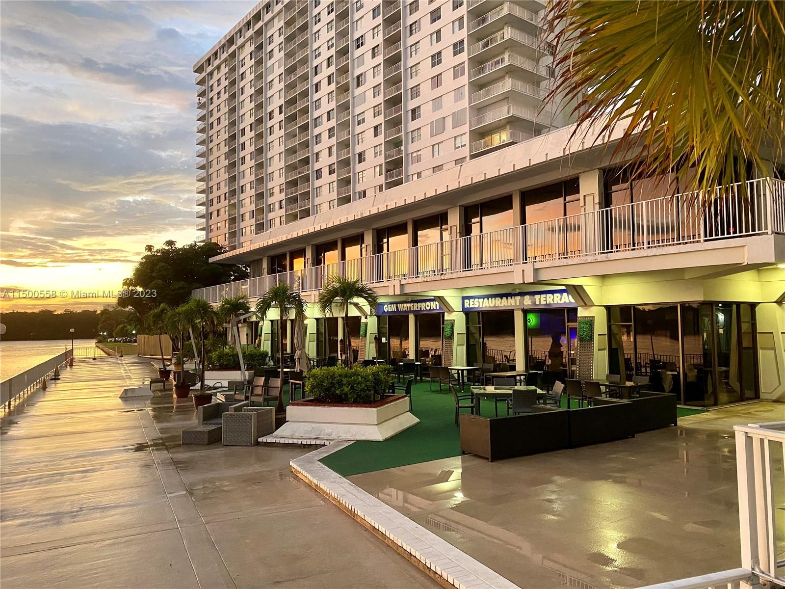 500 Bayview Dr 1725, Sunny Isles Beach, Florida 33160, 1 Bedroom Bedrooms, ,1 BathroomBathrooms,Residential,For Sale,500 Bayview Dr 1725,A11500558