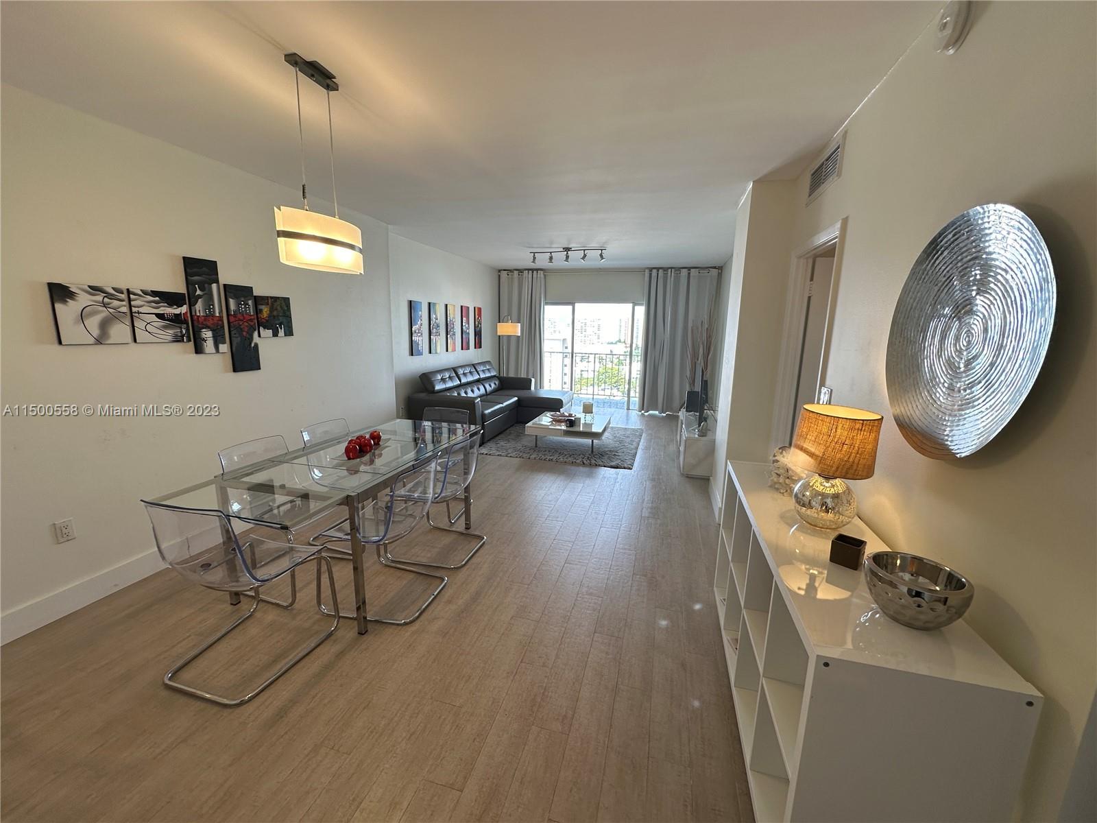 500 Bayview Dr 1725, Sunny Isles Beach, Florida 33160, 1 Bedroom Bedrooms, ,1 BathroomBathrooms,Residential,For Sale,500 Bayview Dr 1725,A11500558
