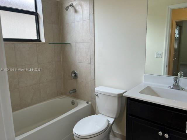 144 NE 37th Ter 144, Homestead, Florida 33033, 3 Bedrooms Bedrooms, ,2 BathroomsBathrooms,Residentiallease,For Rent,144 NE 37th Ter 144,A11504108