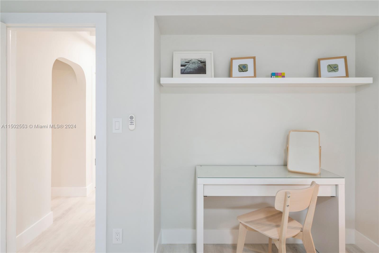 819 Hollywood Blvd, Hollywood, Florida 33019, 3 Bedrooms Bedrooms, ,2 BathroomsBathrooms,Residential,For Sale,819 Hollywood Blvd,A11502553