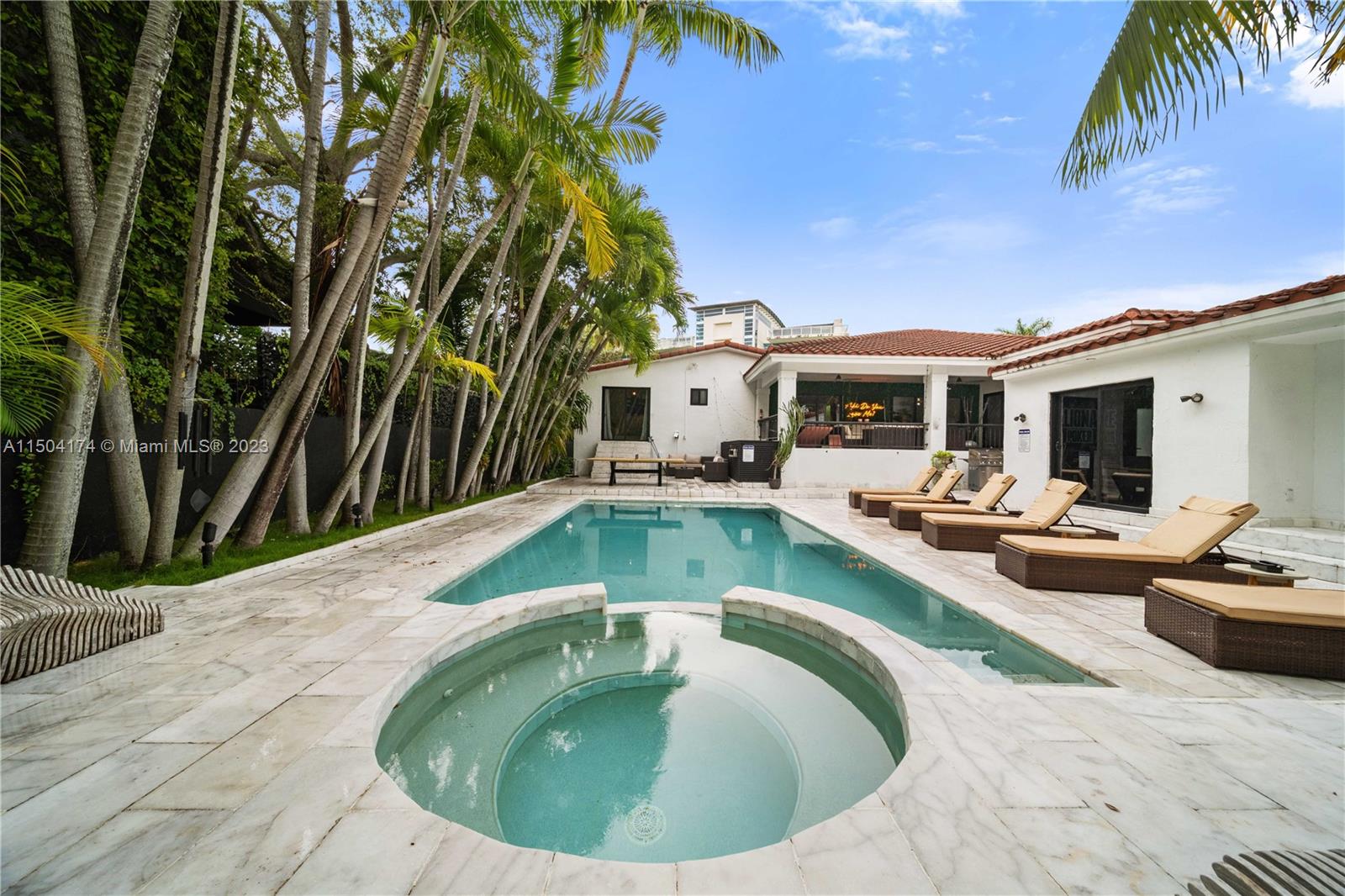 1061 NW North River Dr, Miami, Florida 33136, 9 Bedrooms Bedrooms, ,6 BathroomsBathrooms,Residentiallease,For Rent,1061 NW North River Dr,A11504174