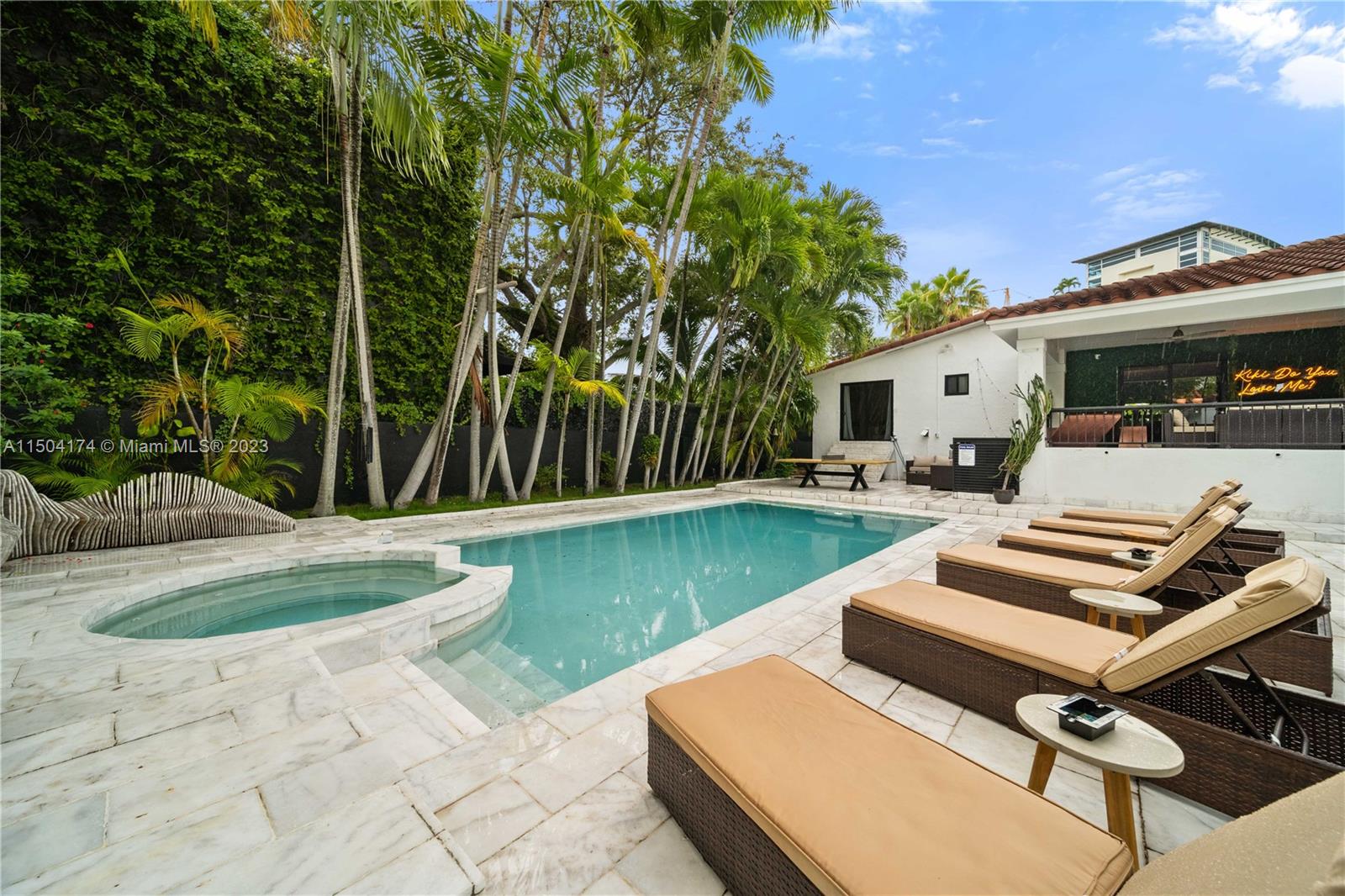 1061 NW North River Dr, Miami, Florida 33136, 9 Bedrooms Bedrooms, ,6 BathroomsBathrooms,Residentiallease,For Rent,1061 NW North River Dr,A11504174