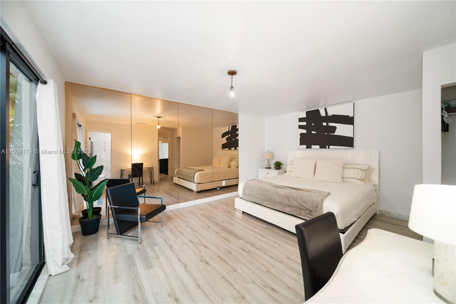 1061 NW North River Dr, Miami, Florida 33136, 9 Bedrooms Bedrooms, ,6 BathroomsBathrooms,Residentiallease,For Rent,1061 NW North River Dr,A11504174